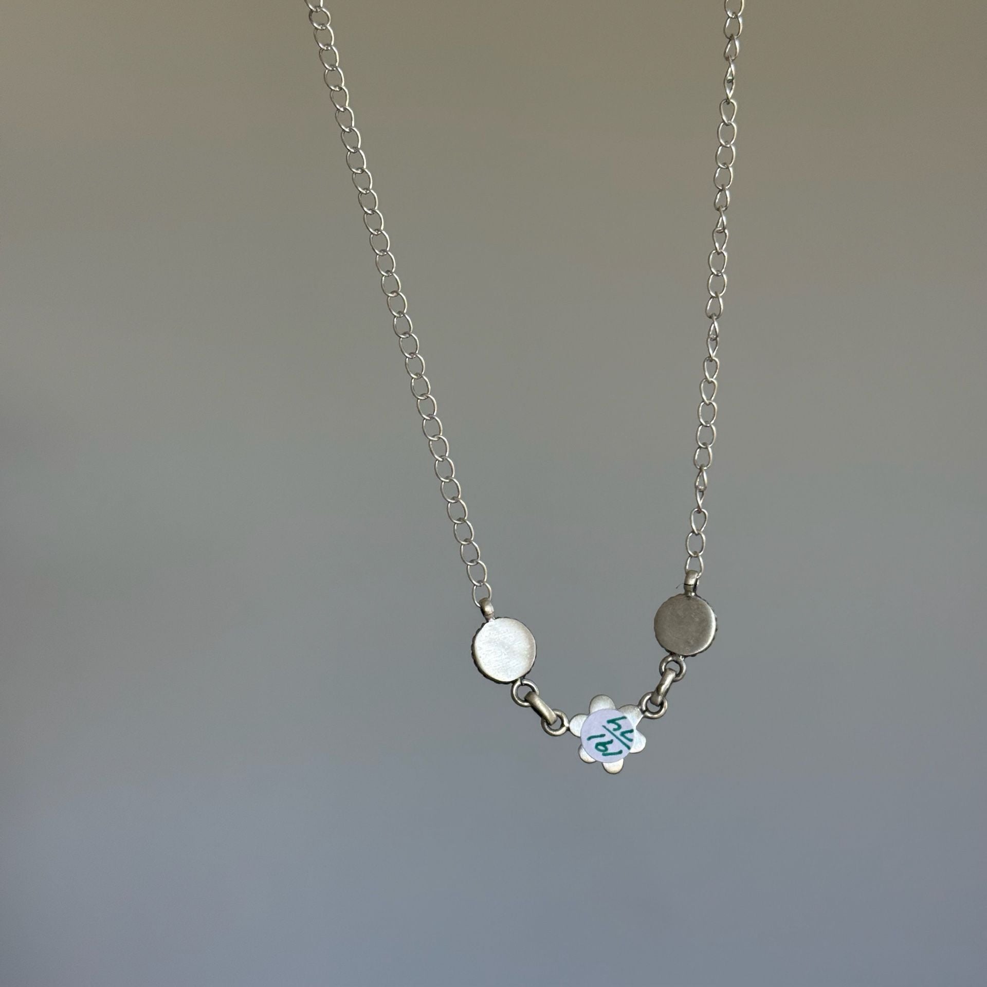 Product thumbnail 3