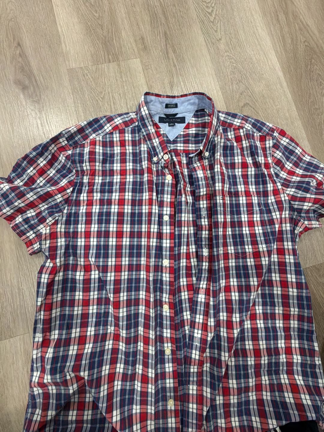 Tommy Hilfiger Short Sleeve Button Down Shirt Size XL Plaid 3
