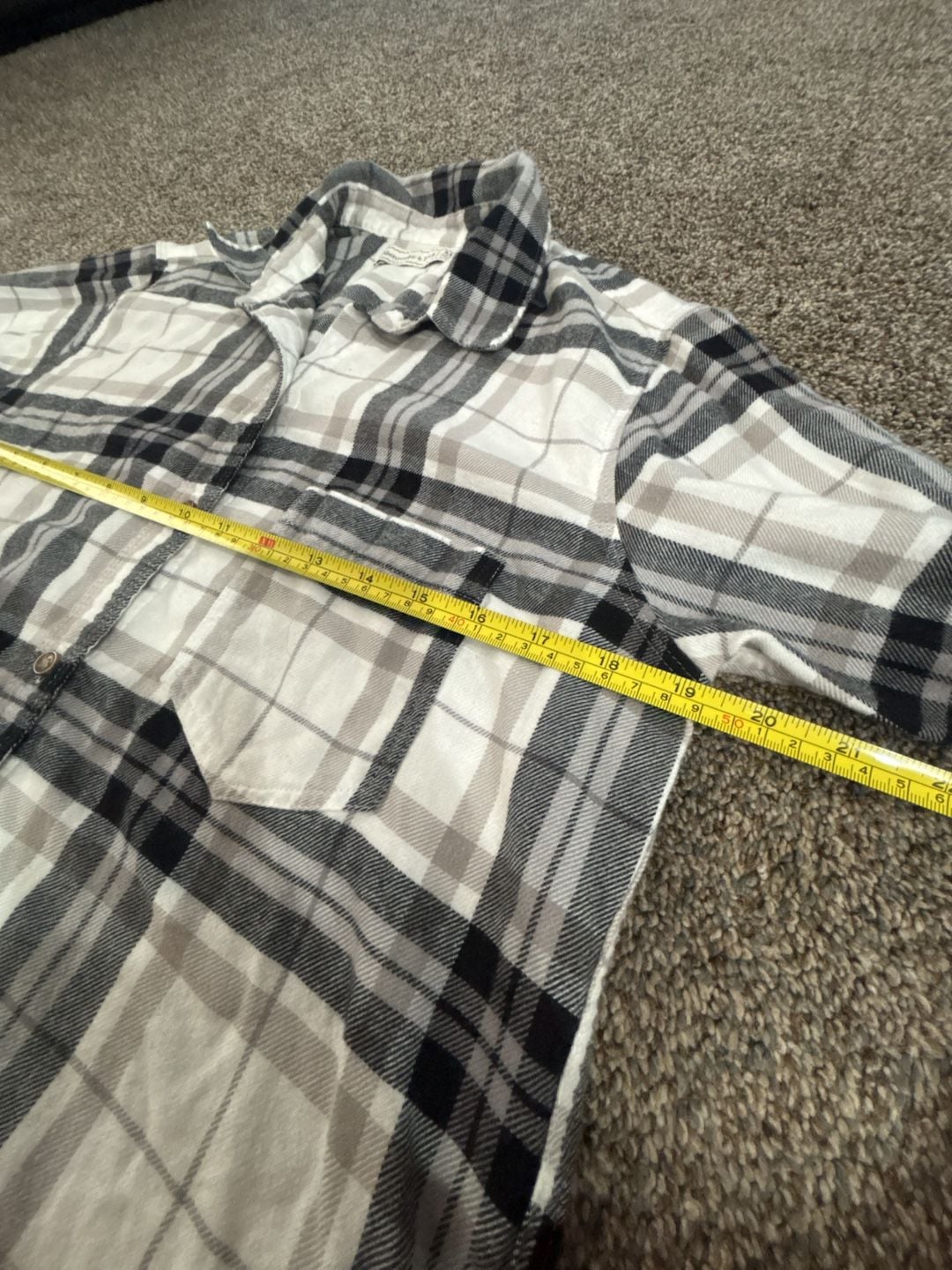 Abercrombie & Fitch Flannel Fall Shirt Black and White Plaid 6