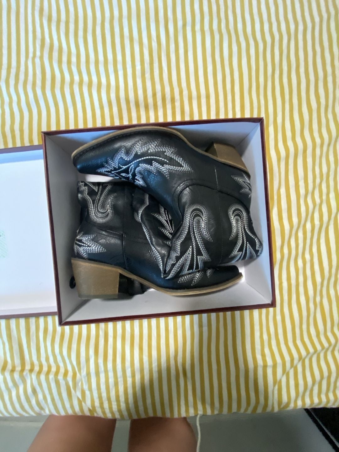 Doreen Doris Cowboy Boots Size 8.5 Black Knee High Western Embroidered 4