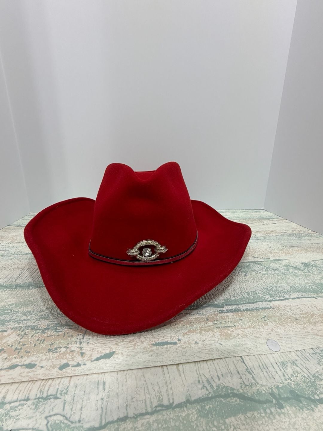 Goorin Brothers Red Felt Western Cowboy Hat Rhinestone Concho Band 7