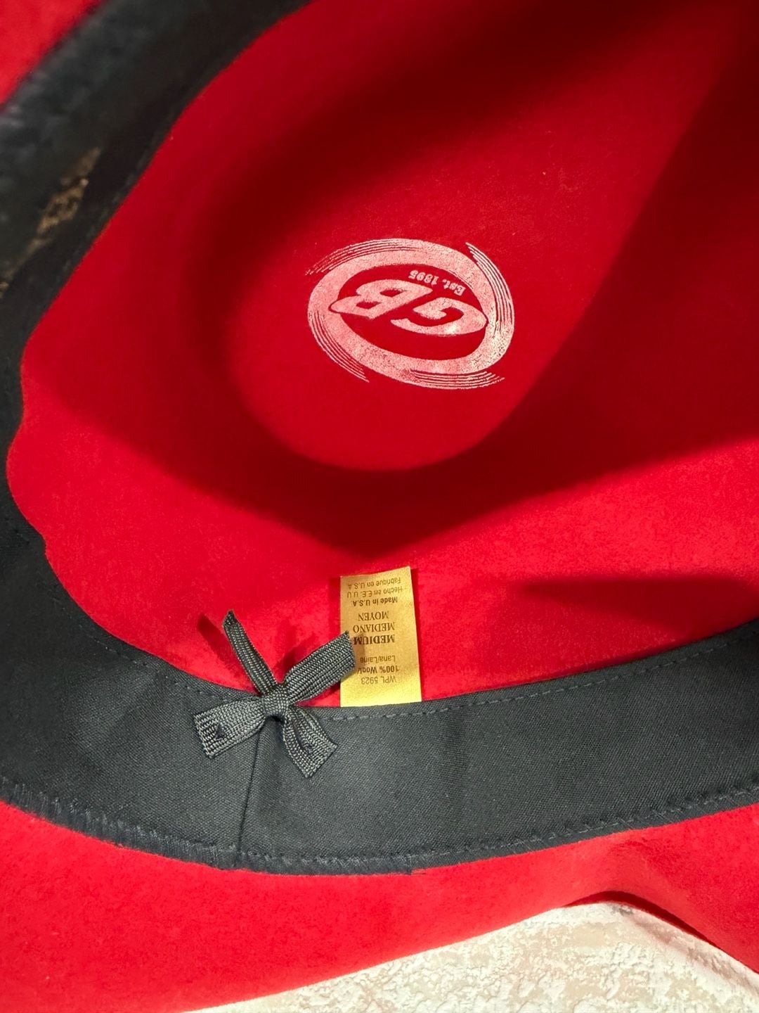 Goorin Brothers Red Felt Western Cowboy Hat Rhinestone Concho Band 9