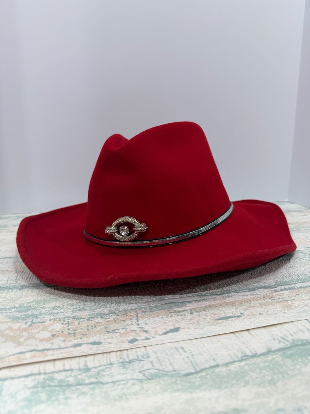 Goorin Brothers Red Felt Western Cowboy Hat Rhinestone Concho Band 12