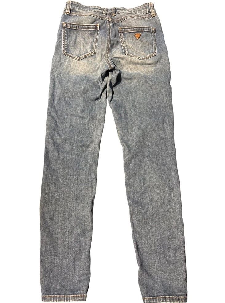 Product thumbnail 3