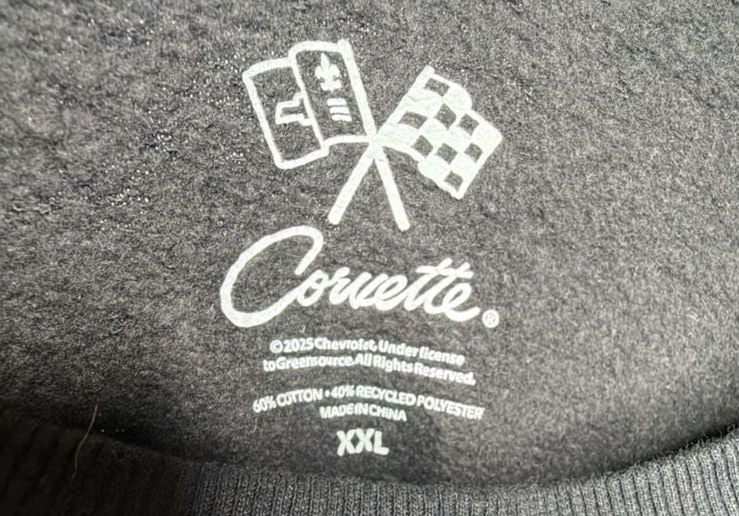 Chevrolet Corvette Sweatshirt Size XXL Black Sting Ray Graphic Crewneck 4