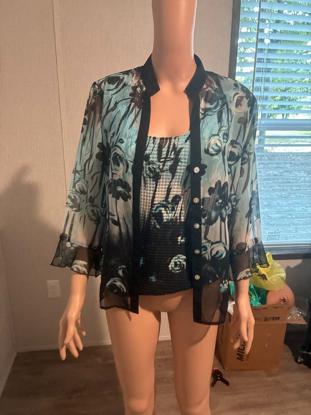 Investments II Pullover Blouse Women's Dark Aqua on Light Aqua Striped 3