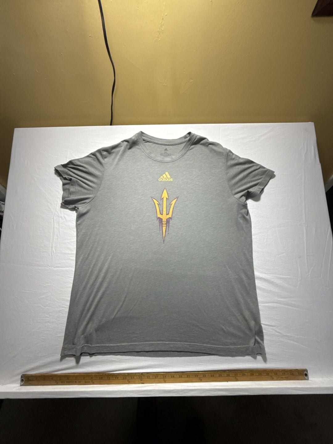Adidas Arizona State Sun Devils T-Shirt Size 2XL Gray Pitchfork Logo 2