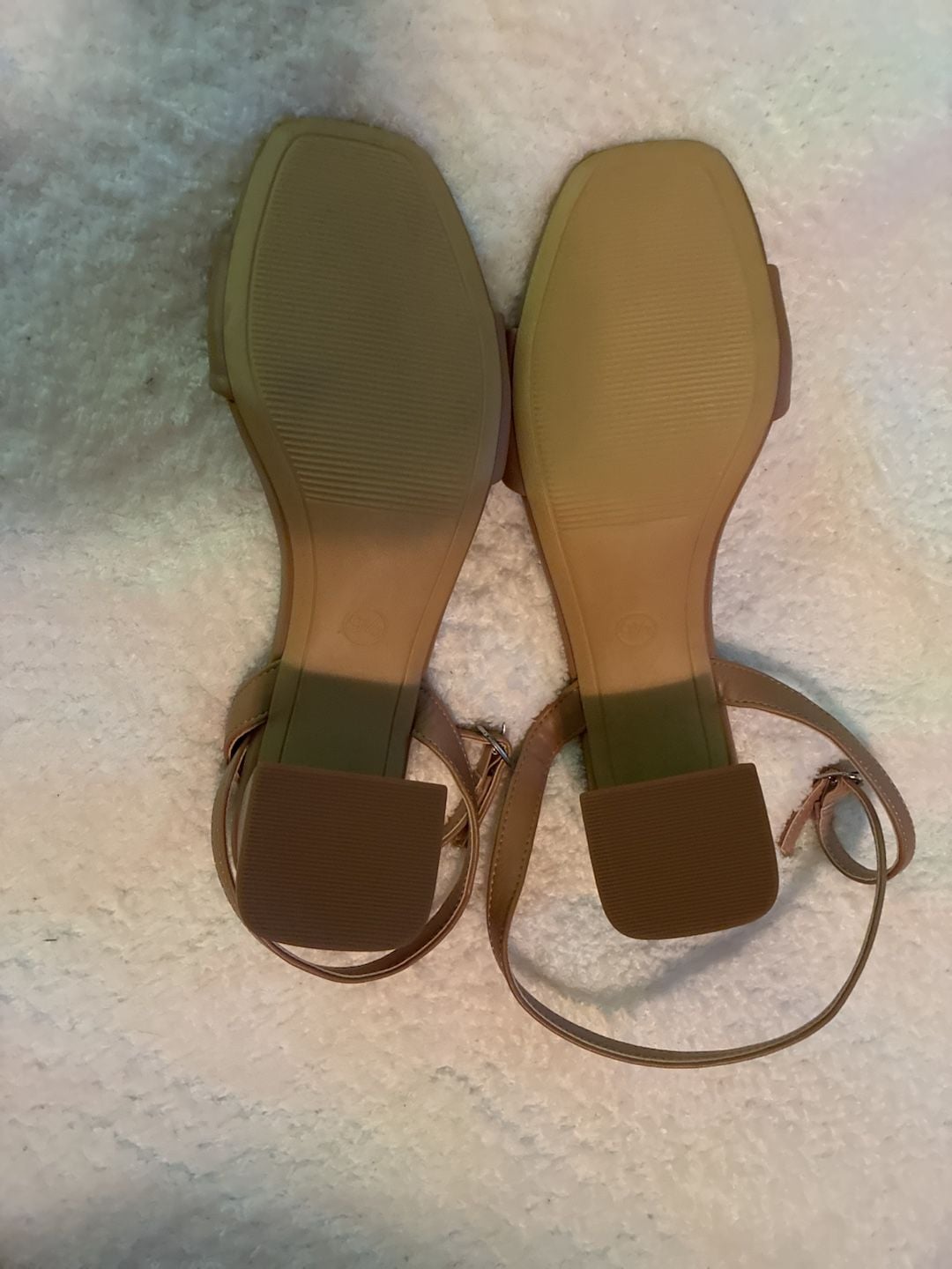A New Day Block Heel Sandals Size 9.5 Tan Ankle Strap Shoes Z138 7