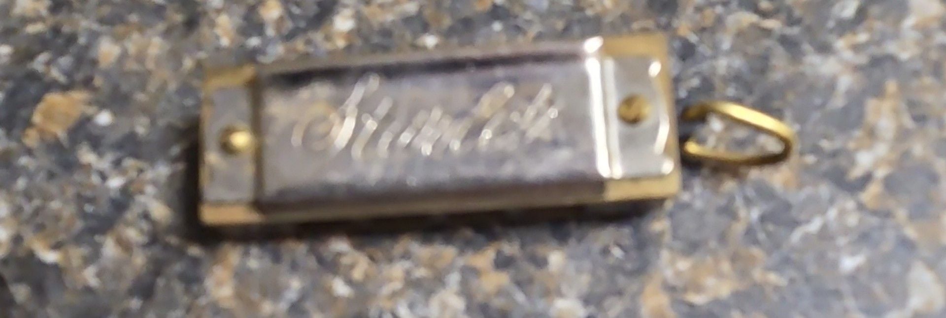 Huang Starlet MH101 Harmonica Keychain 4