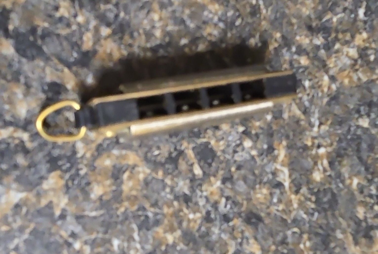 Huang Starlet MH101 Harmonica Keychain 5