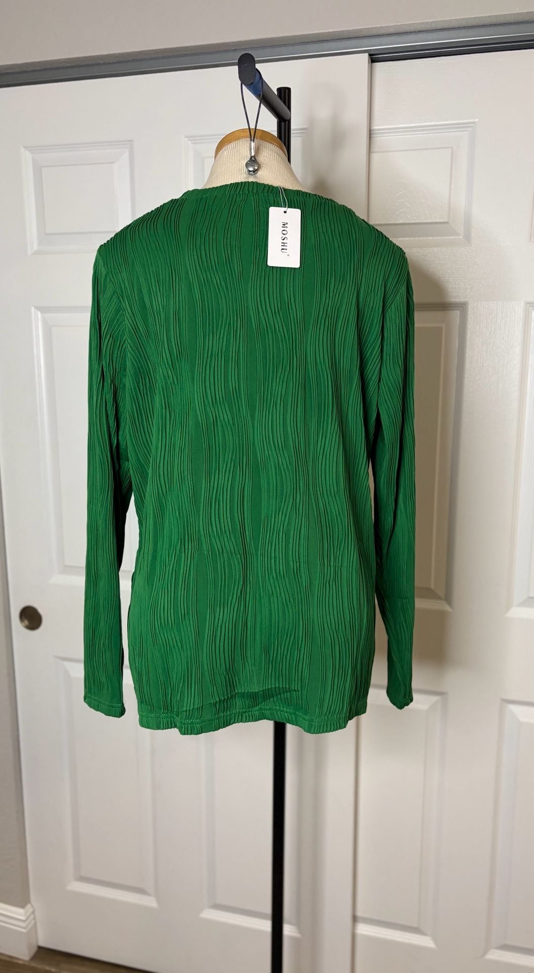 106-Moshu Pleated Long Sleeve Top Size XL Green Crewneck Blouse 3