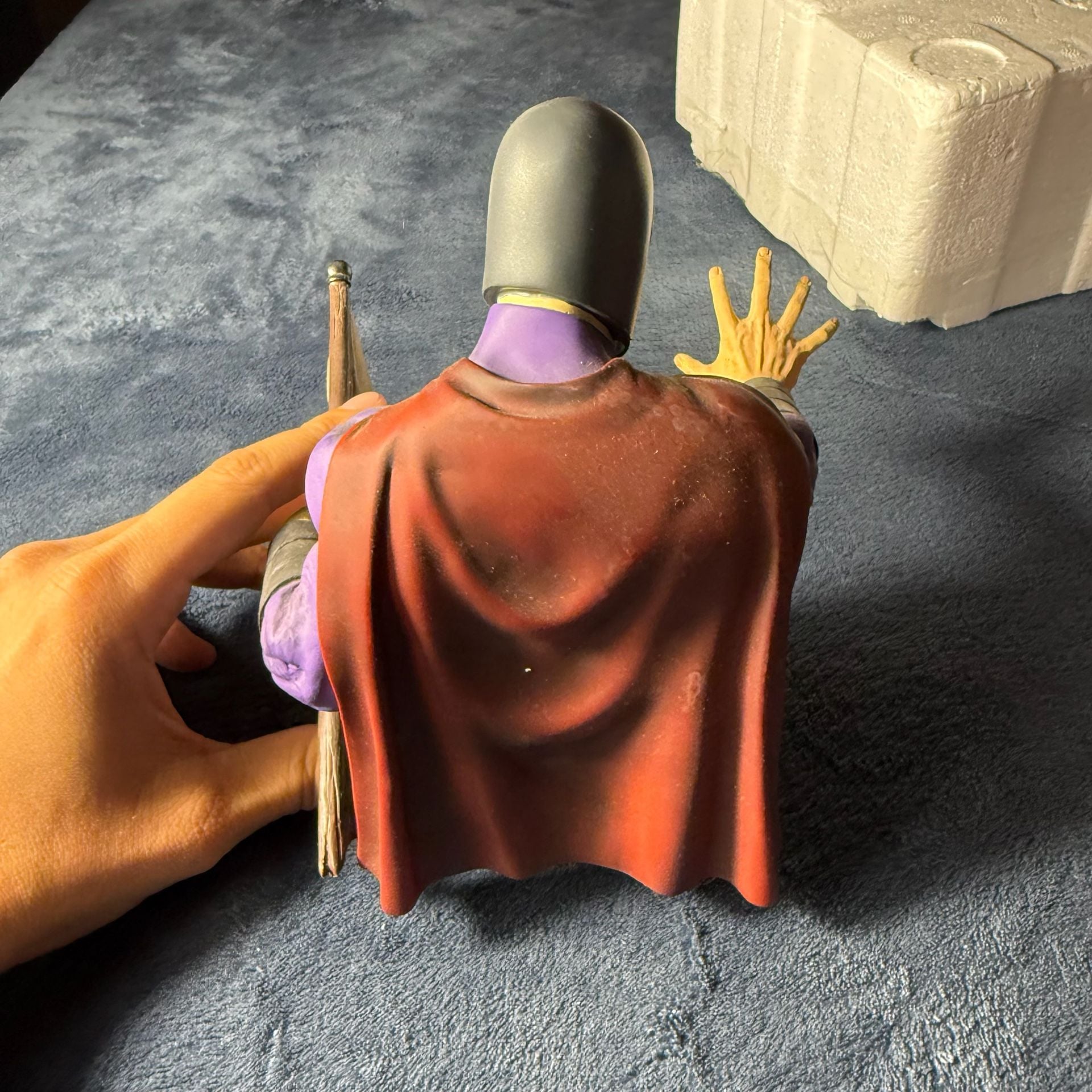 Diamond Select Ultimate X-Men Magneto Bust 2002 Box COA 3