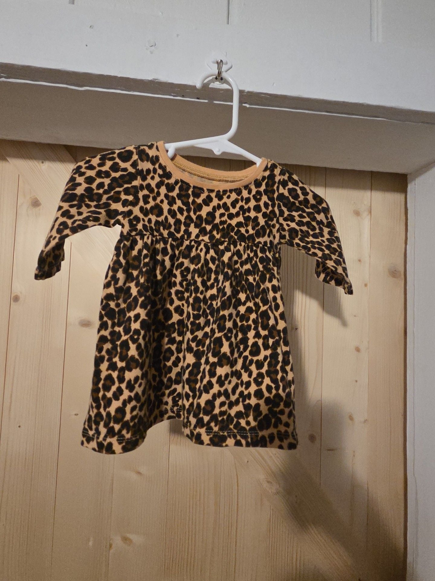 Old Navy Leopard Dress Size 0-3M 2