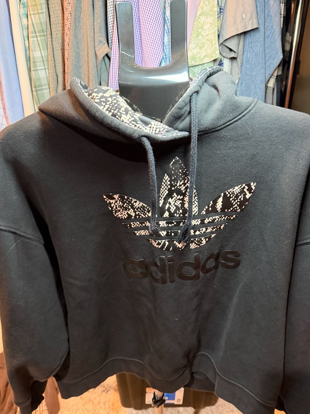 Adidas Logo Hoodie Size XL Black Snakesprint Trefoil 3