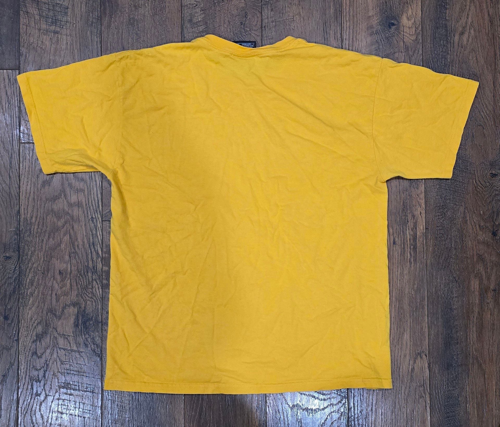 Steve & Barry's Carlito WWE T-Shirt Size L Yellow Graphic Tee 7