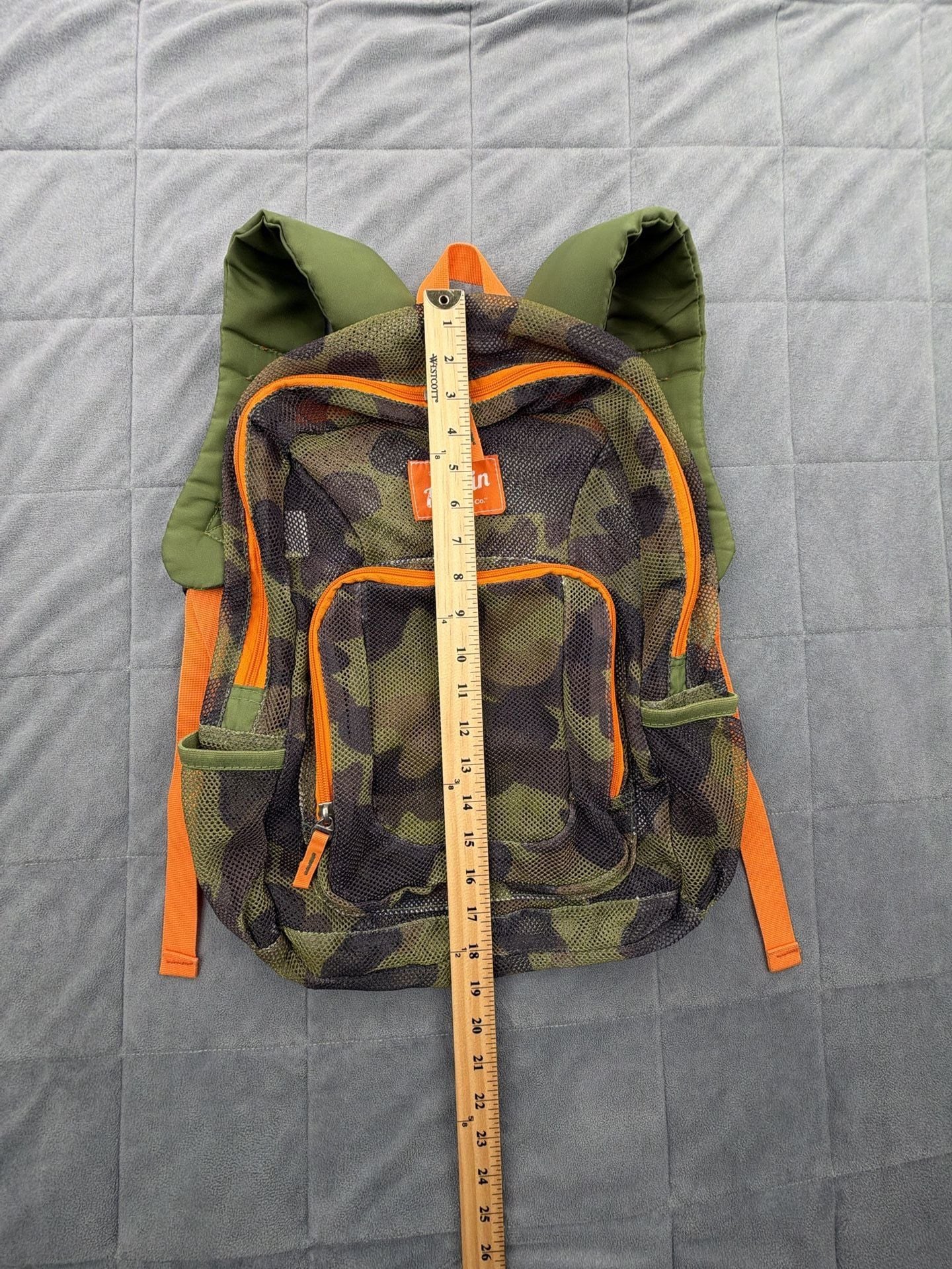 Austin Trading Co. Camo Mesh Backpack Orange Green 4