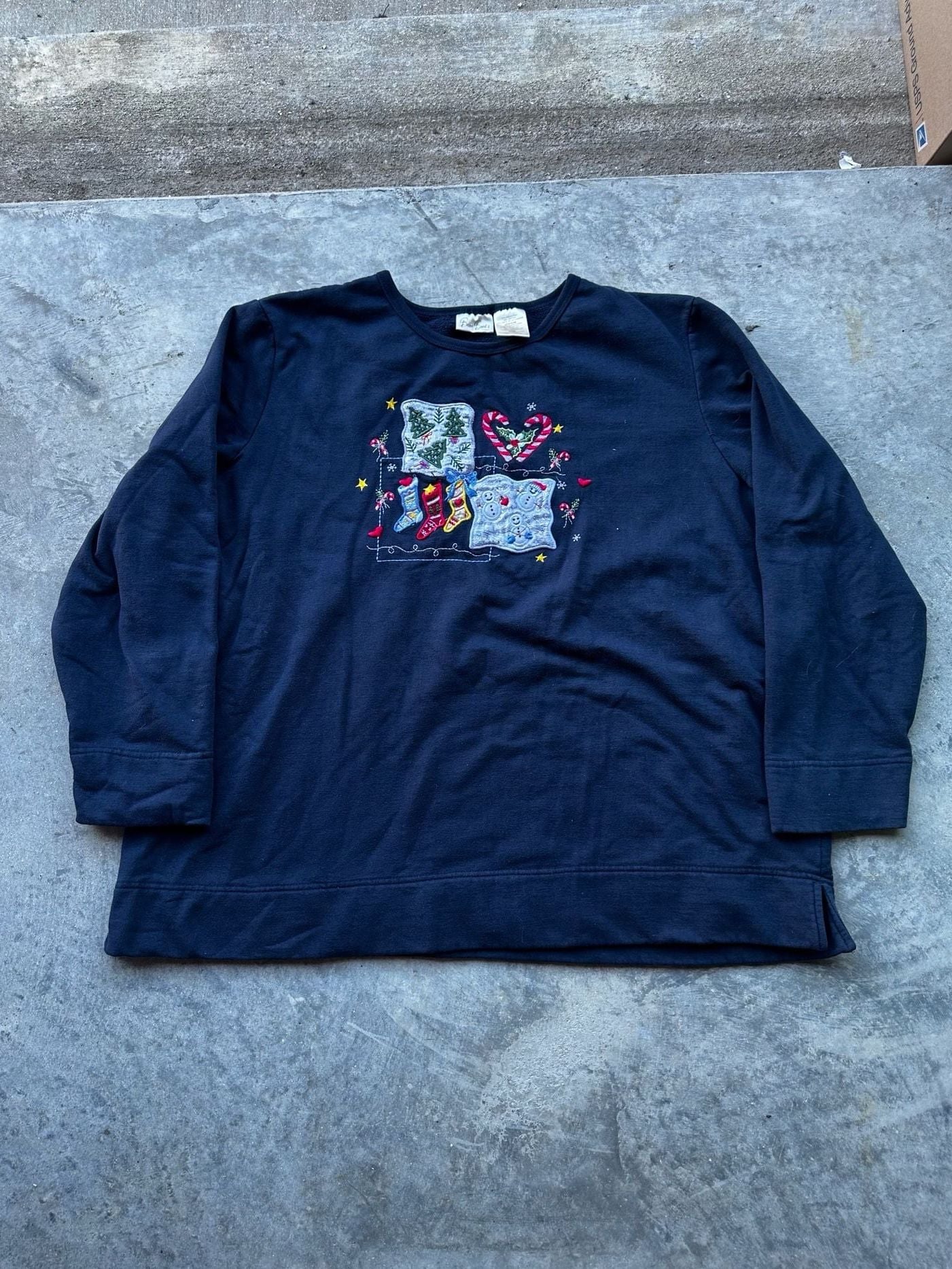 Bobbie Brooks Christmas Sweatshirt Size 22W/24W Navy Embroidered Pullover 2
