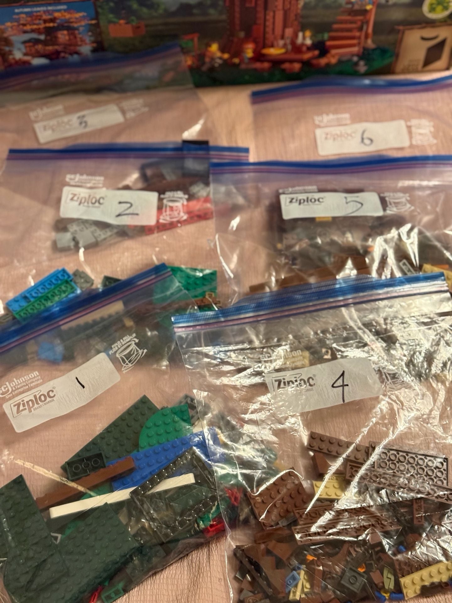 LEGO Ideas 21318 Tree House Set - Box,Manual,Bagged (Sorted) Pieces 100% Complete 2