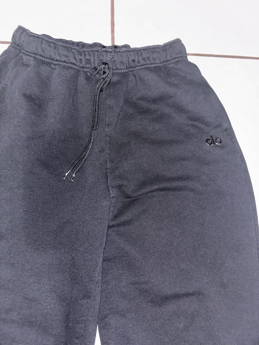 Alo Accolade Straight Leg Sweatpant Size M Black 4