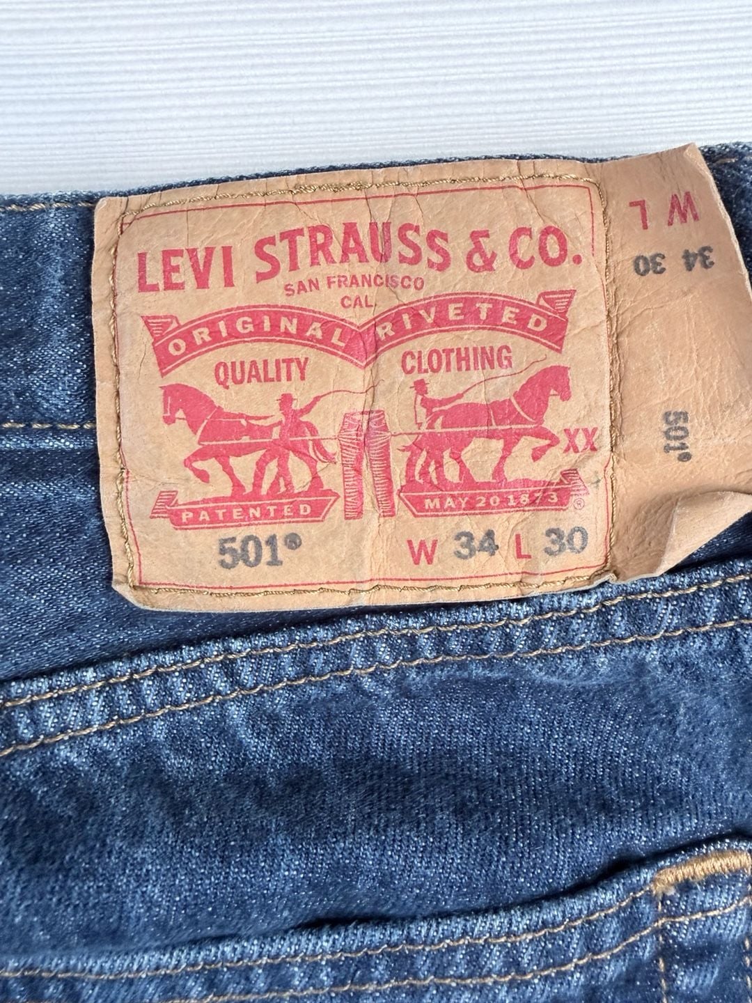 Levi's 501 Original Fit Jeans Size 34x30 Blue Denim Button Fly Straight 5