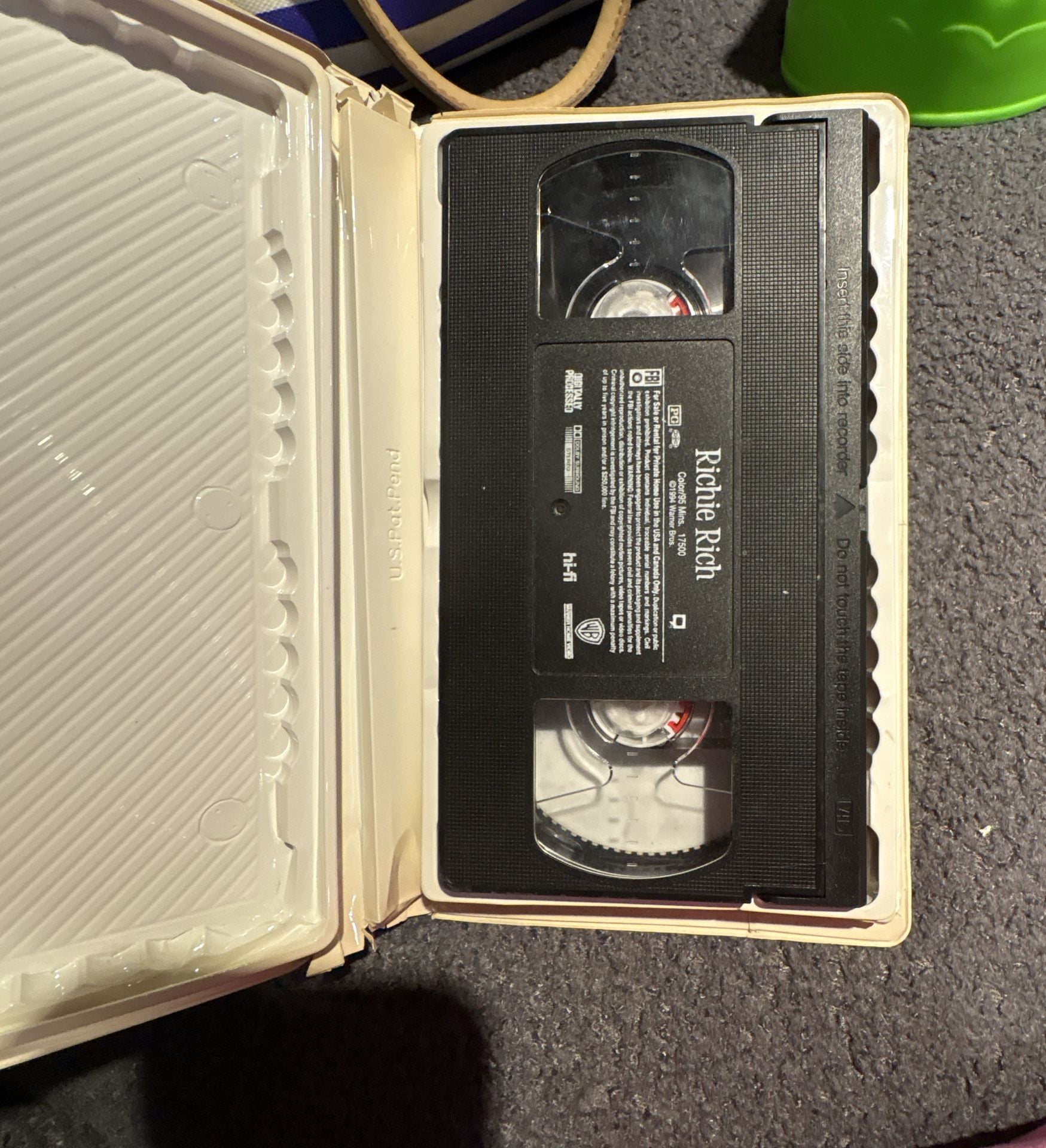 Richie Rich VHS Tape 1995 3