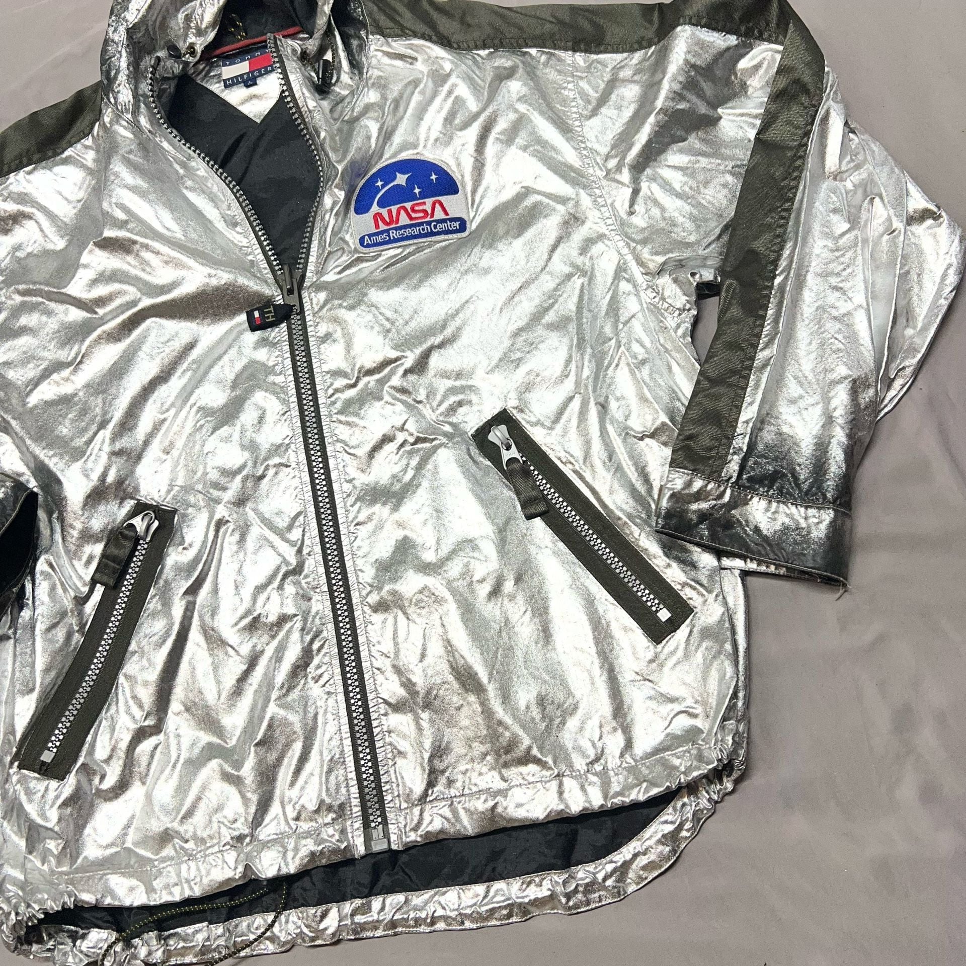 Vintage 90s Tommy Hilfiger NASA Ames Silver Metallic Jacket L Expedition Rare 14