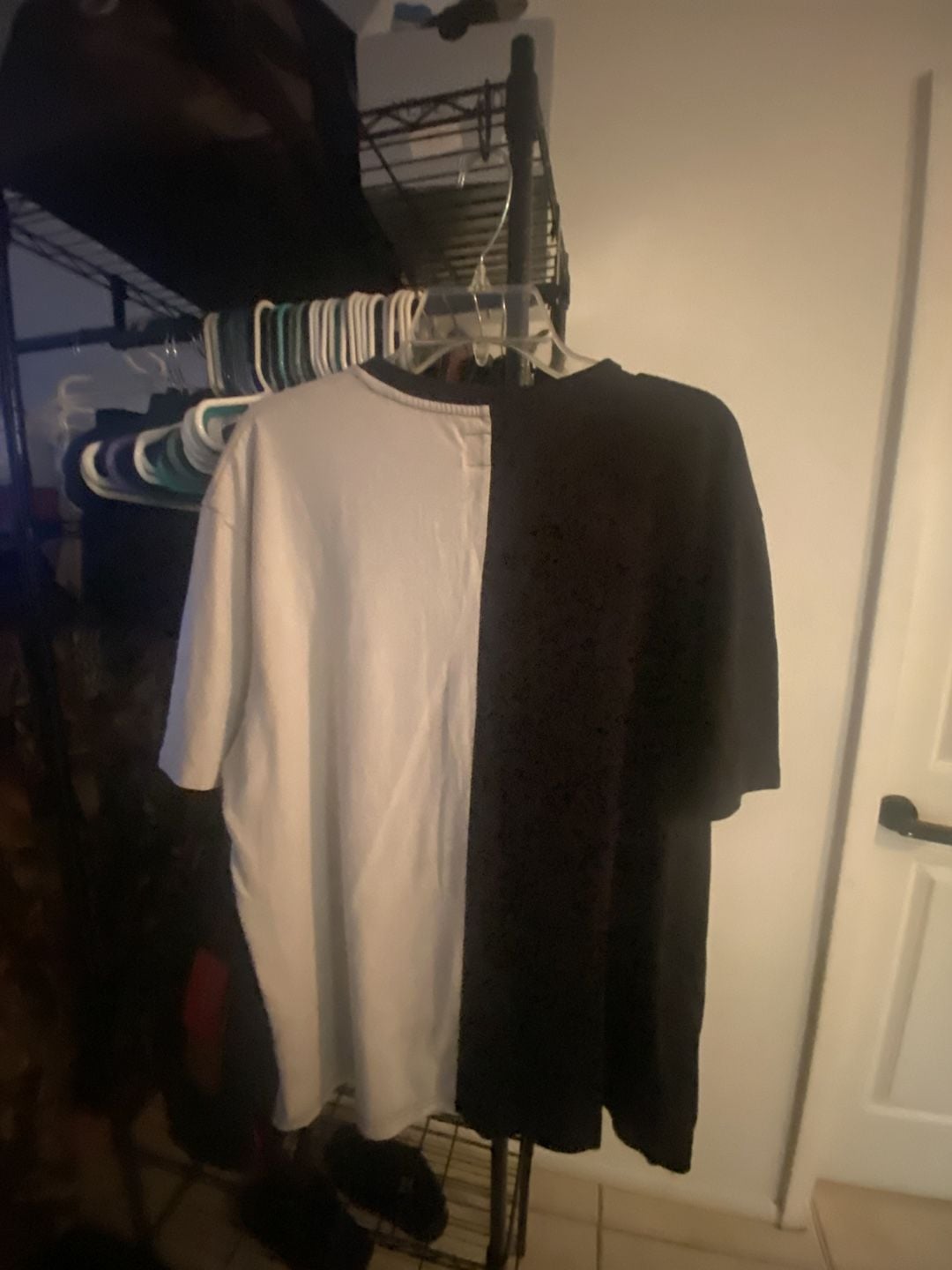 Rise As 1ne Graphic T-Shirt Size XL Black White Split Band Tee 3