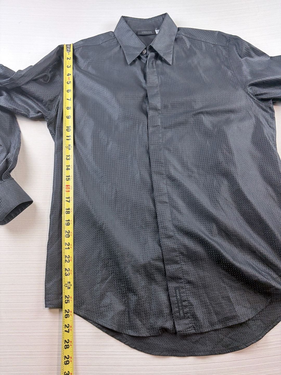 Versace Classic V2 Long Sleeve Button Up Shirt Size 15.5 39 Black Textured 10
