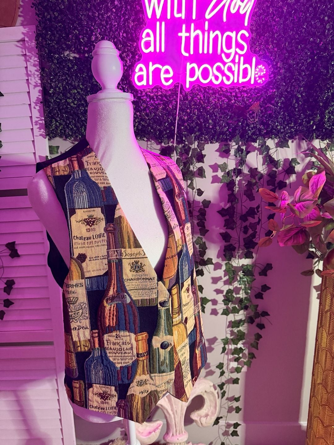 Chris's Stuff Wine Bottle Tapestry Vest Wine Lover Novelty Print Waistcoat 2