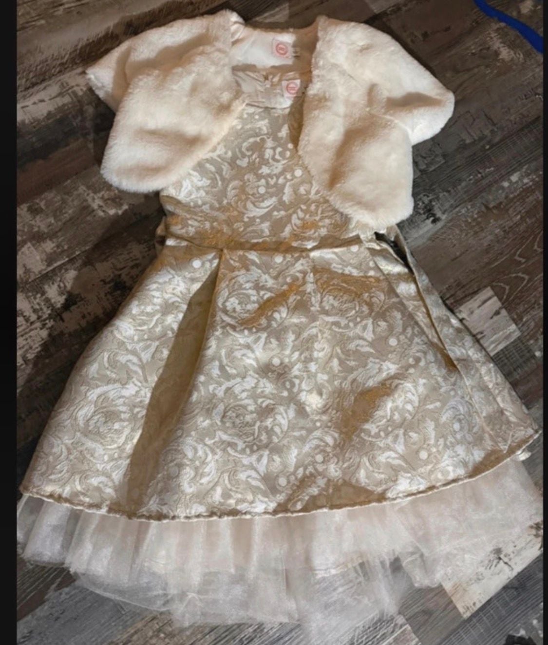 Wonder Nation Girls Holiday Dress With Faux Fur Bolero 2