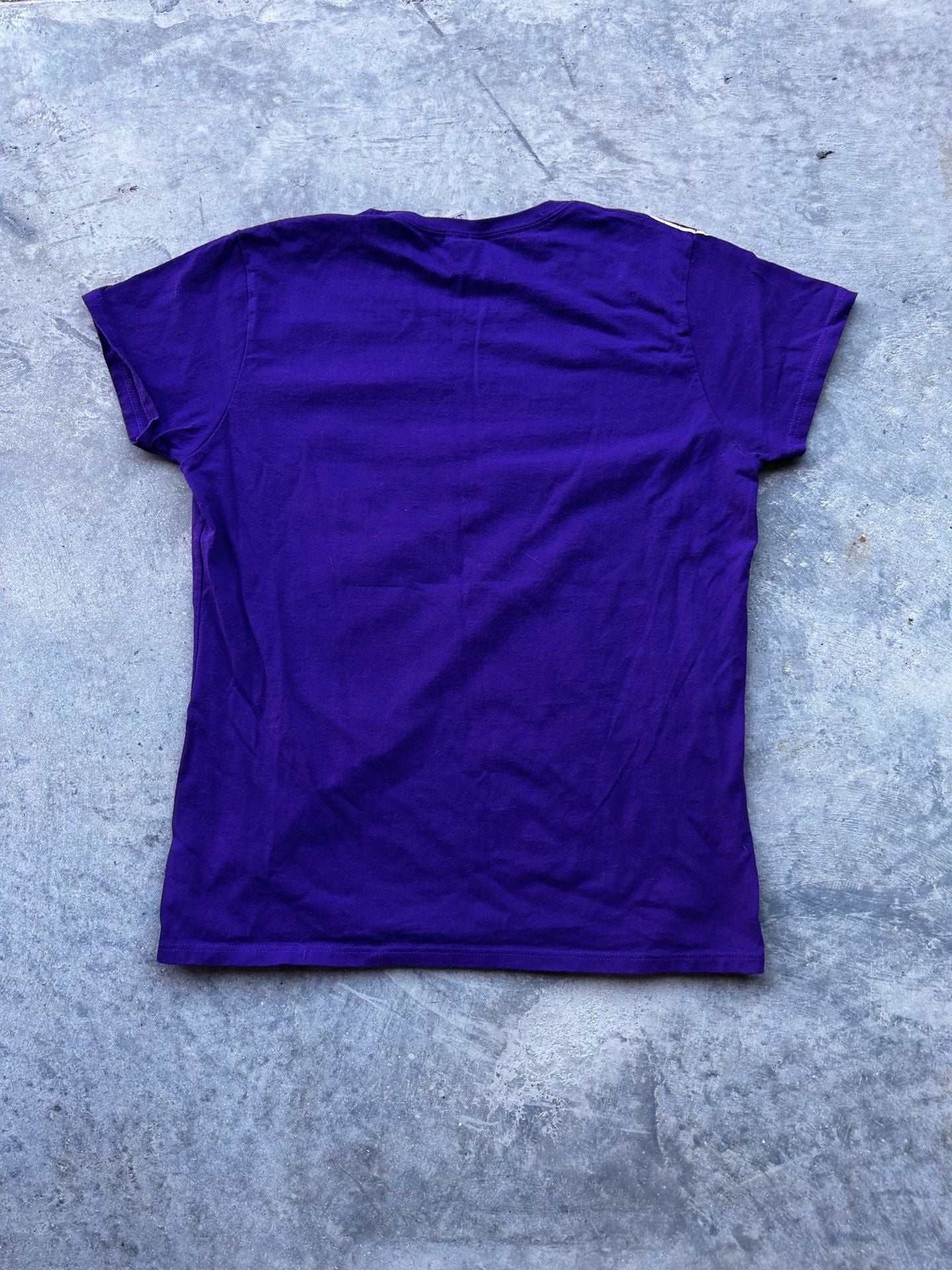Gildan Minnesota Vikings T-Shirt Size L Purple Football Helmet 3