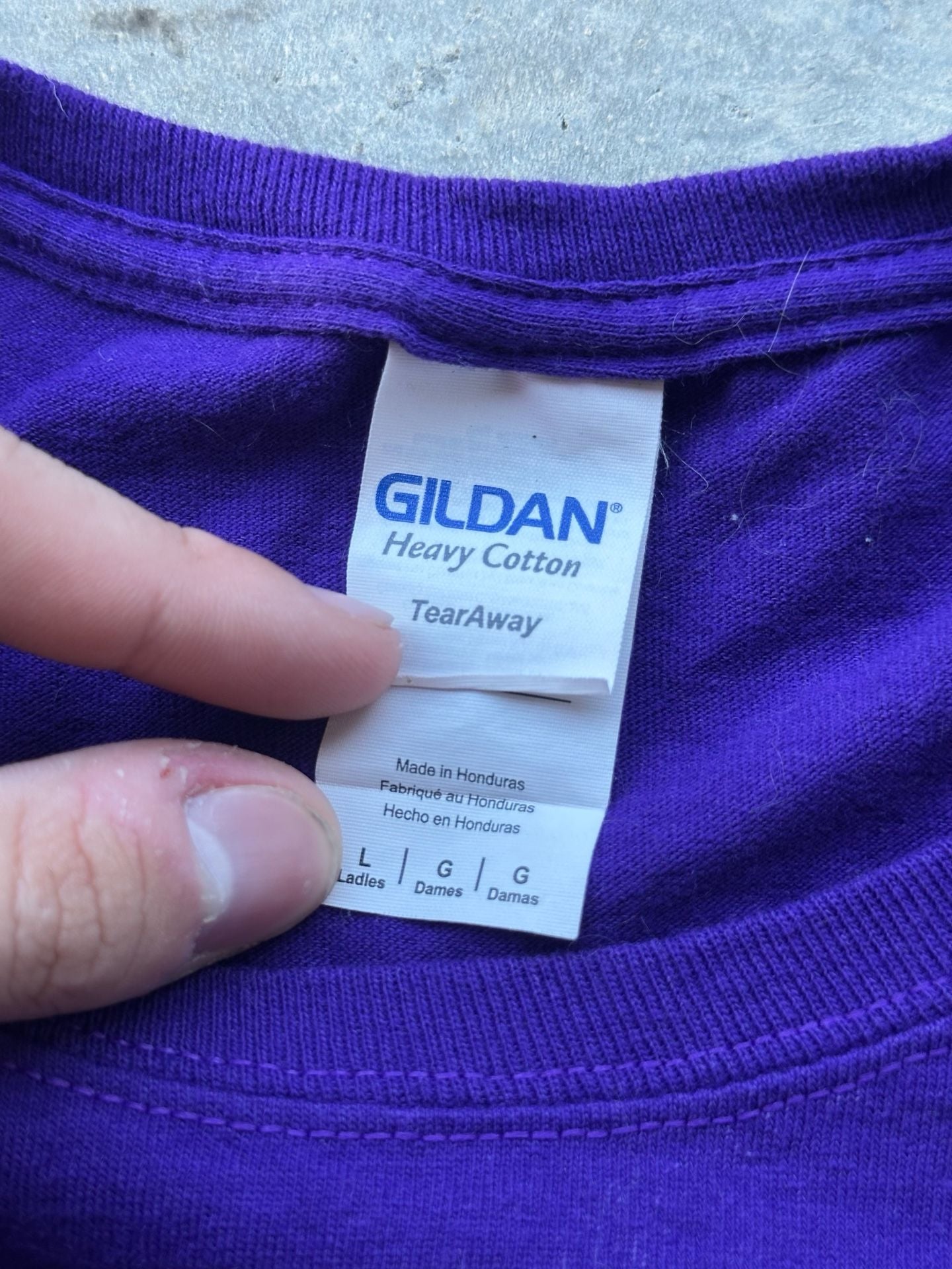 Gildan Minnesota Vikings T-Shirt Size L Purple Football Helmet 4