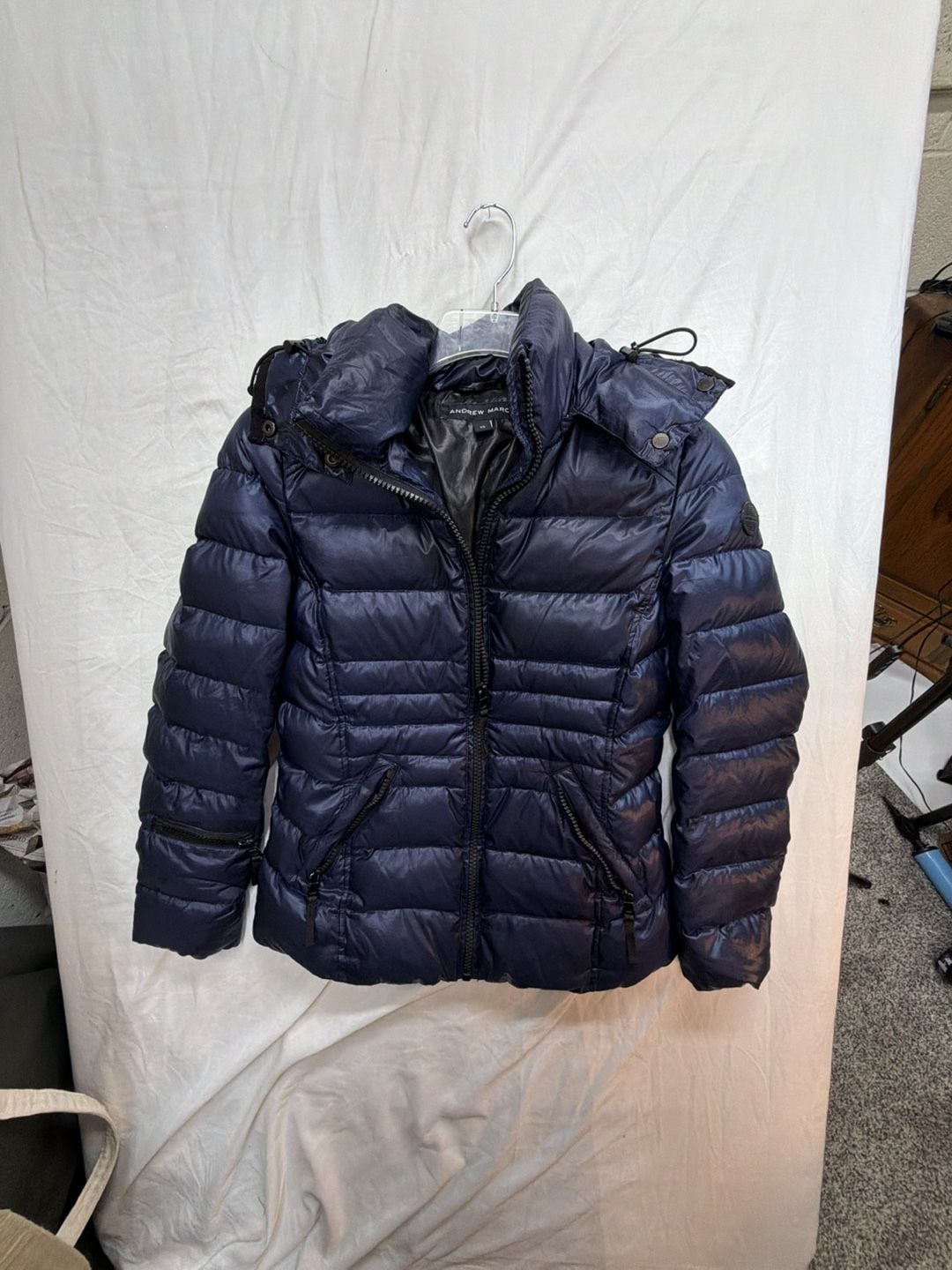 Andrew Marc Down Puffer Jacket Size XS Navy Blue Hooded 2