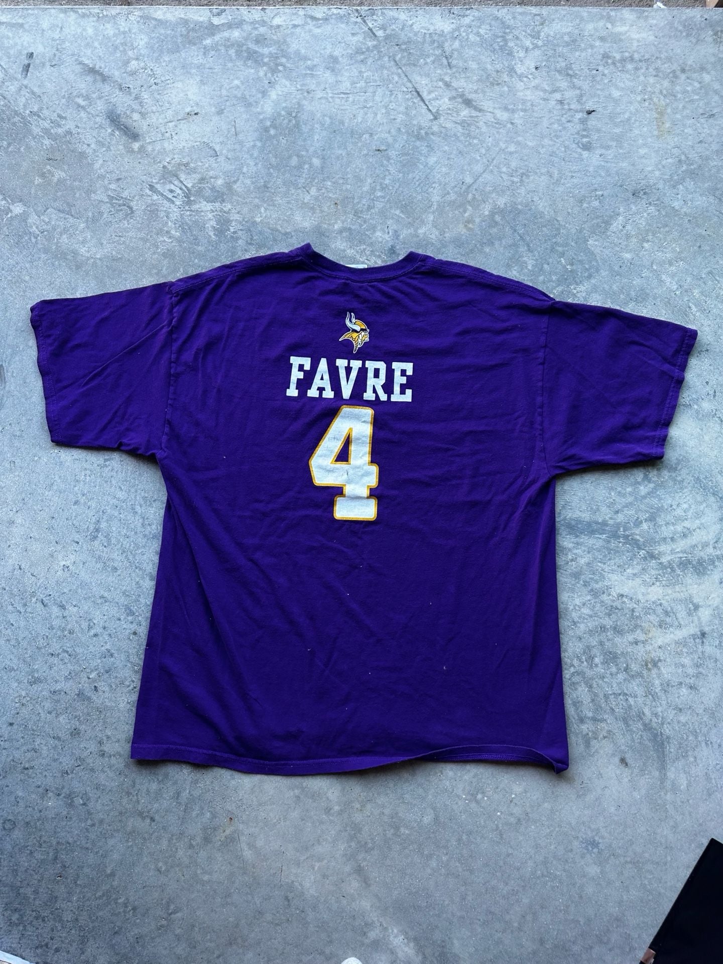Gildan Minnesota Vikings Brett Favre 4 T-Shirt XL Purple NFL 3