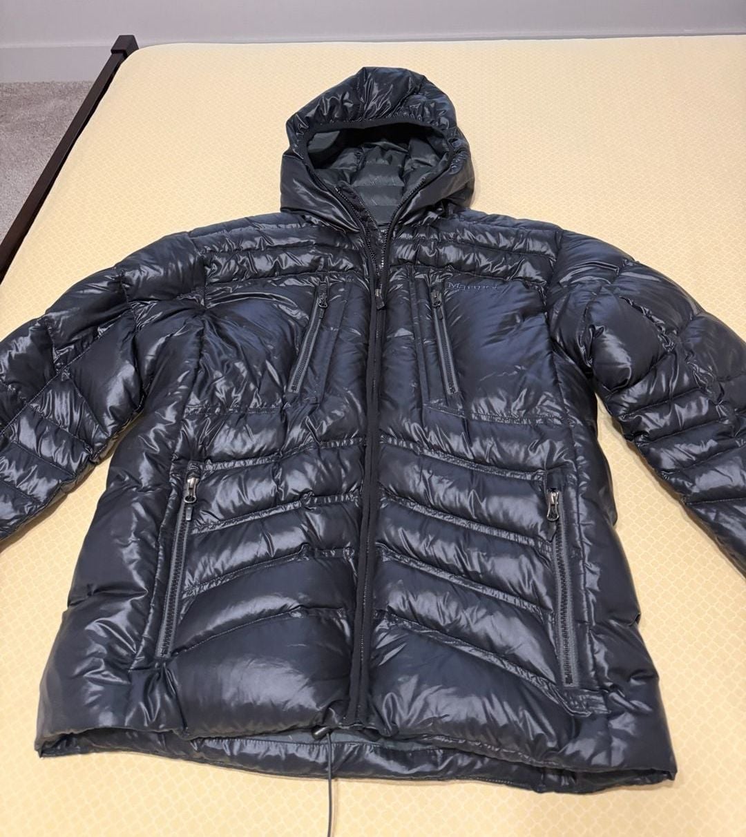 Women Marmot Down Puffer Jacket Black 2