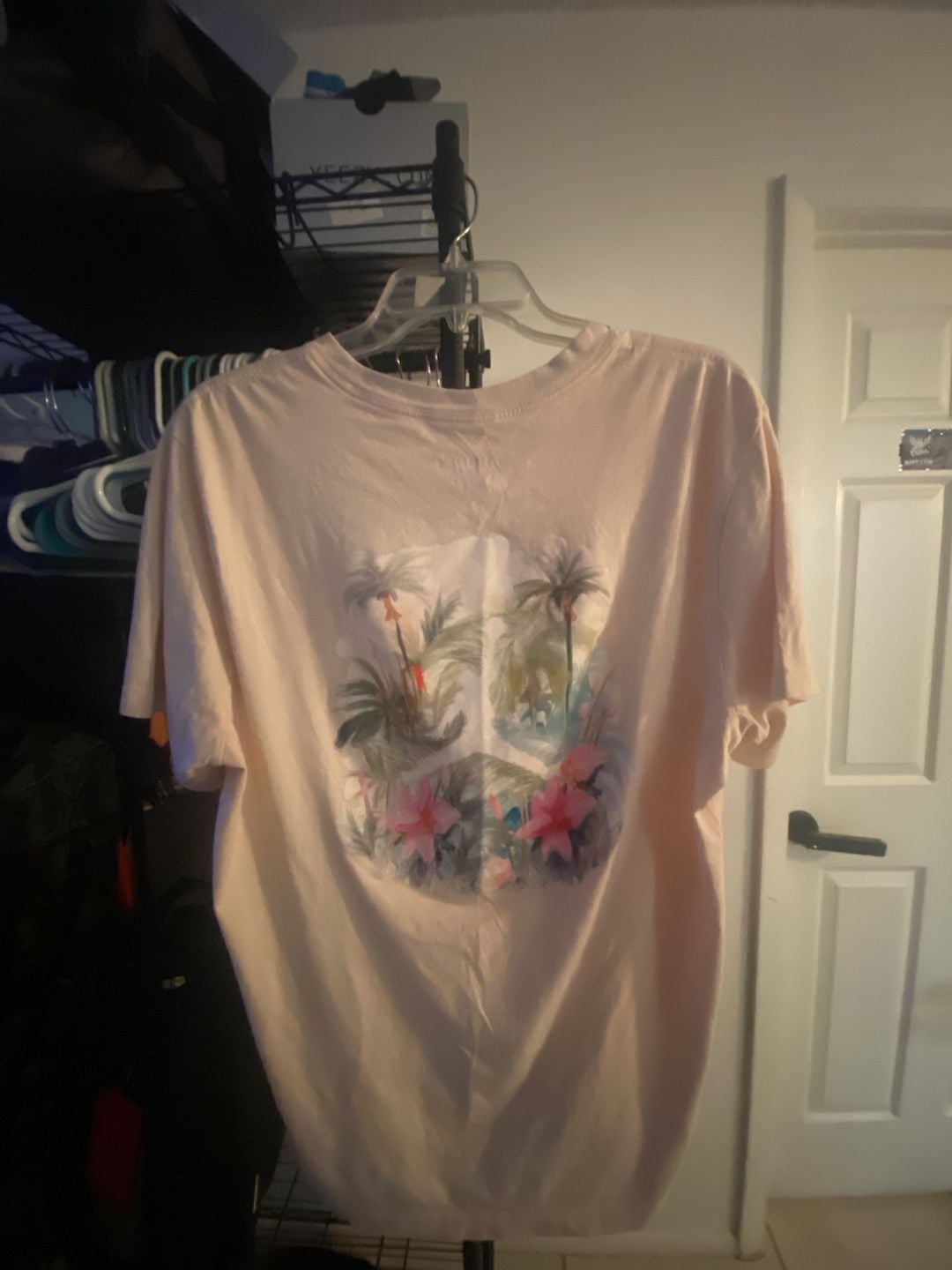 Jordan T-Shirt Pink Tropical Graphic 3