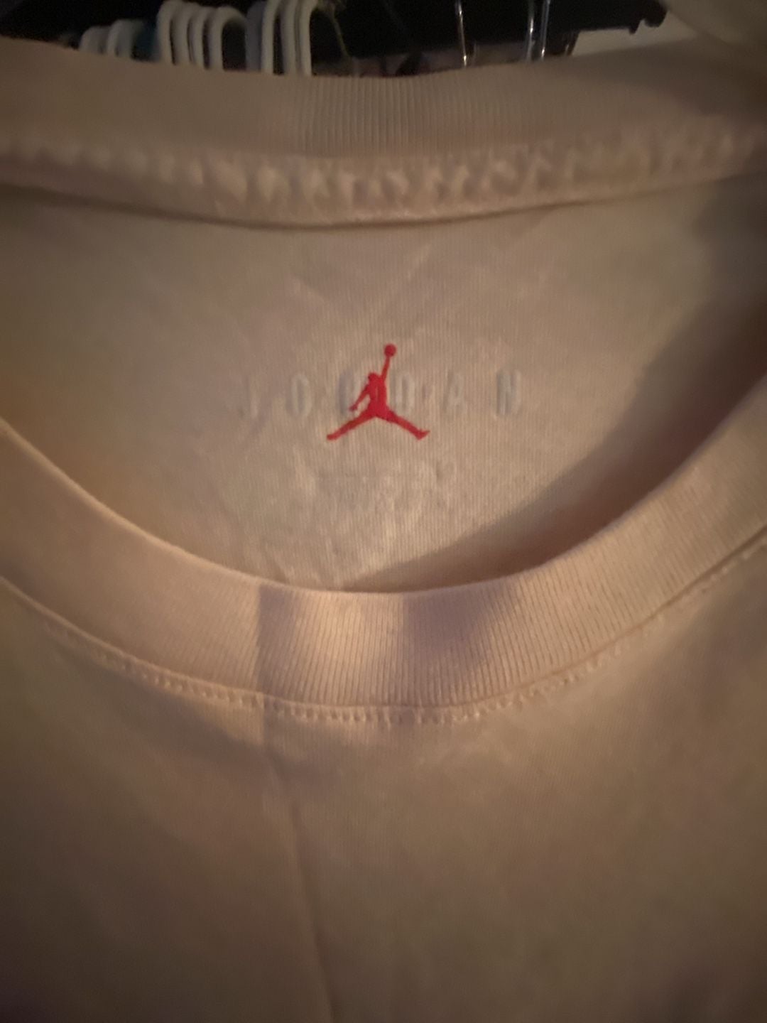 Jordan T-Shirt Pink Tropical Graphic 4