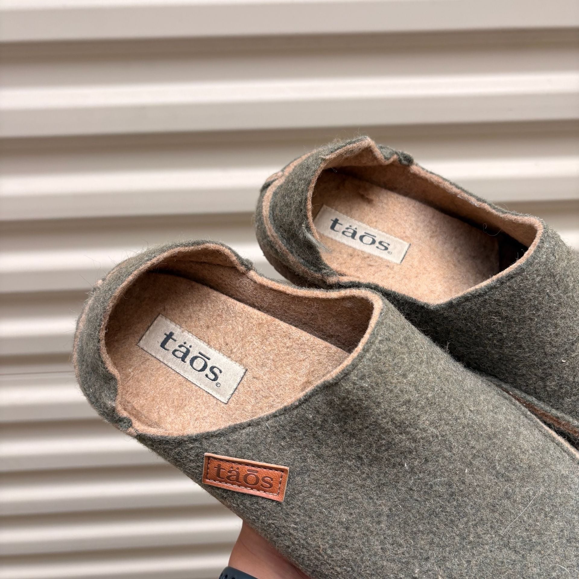 Unisex Convertawool Clogs 3
