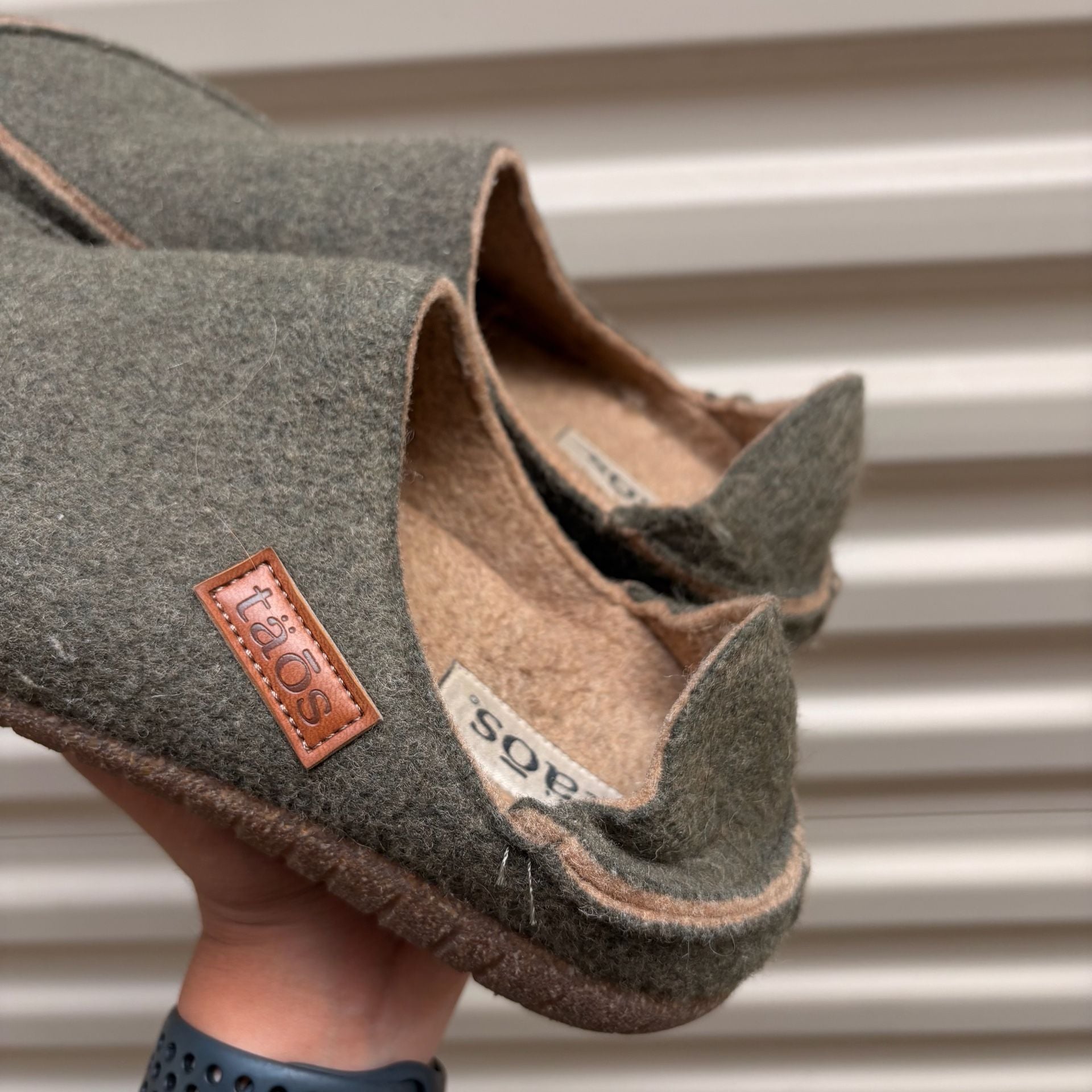 Unisex Convertawool Clogs 7