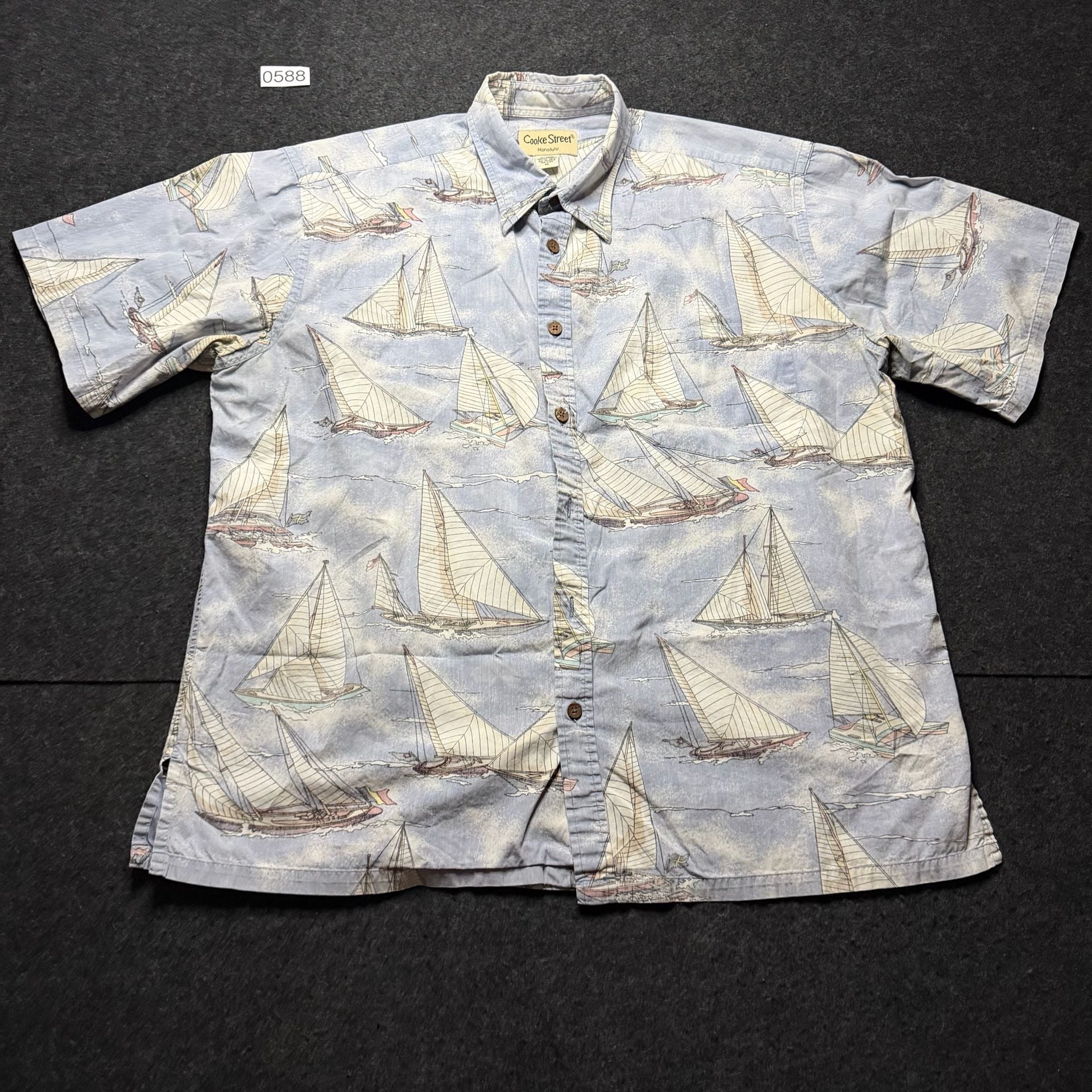 Cooke Street Hawaiian Shirt Size XL Blue Sailboat Nautical Short Sleeve 2
