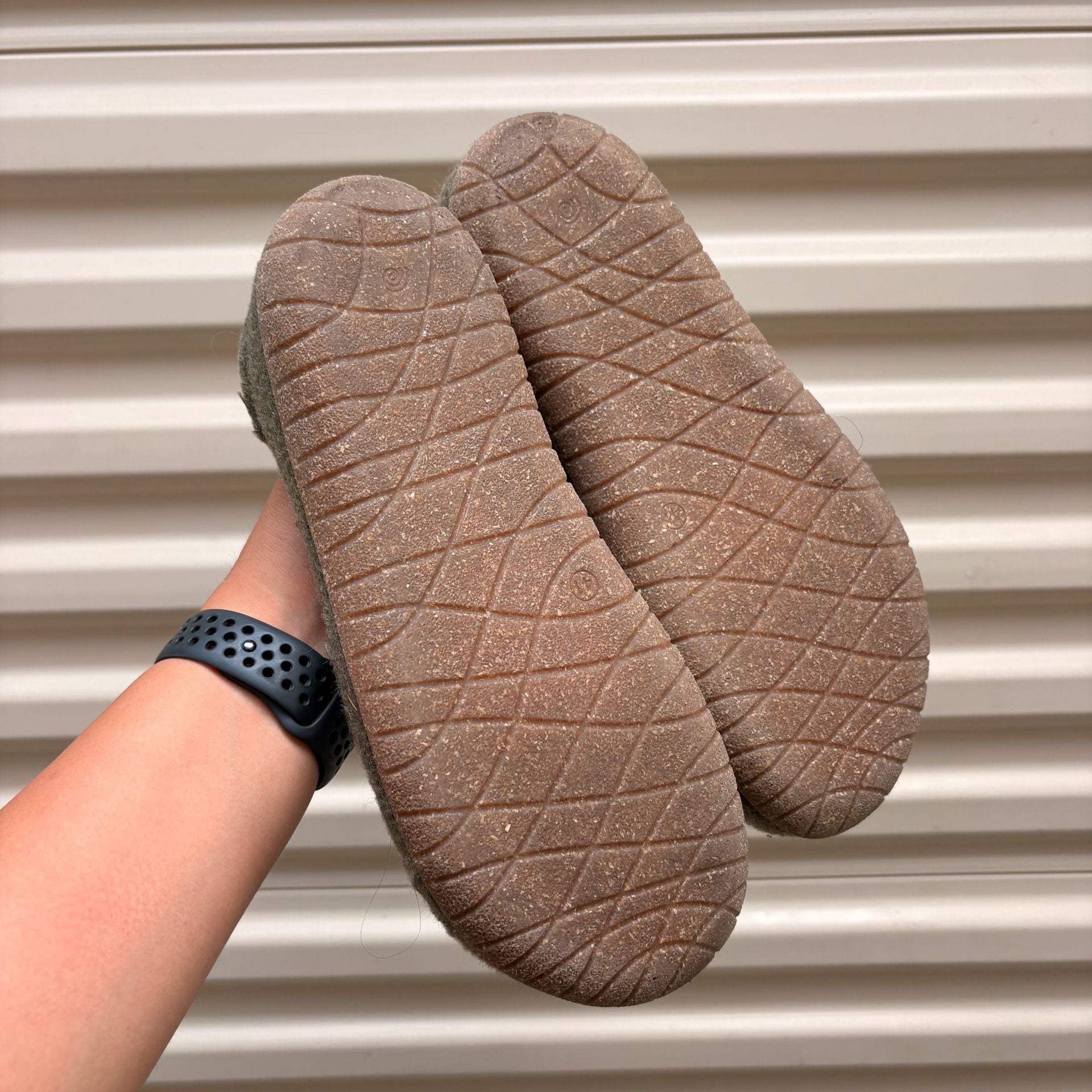Unisex Convertawool Clogs 4