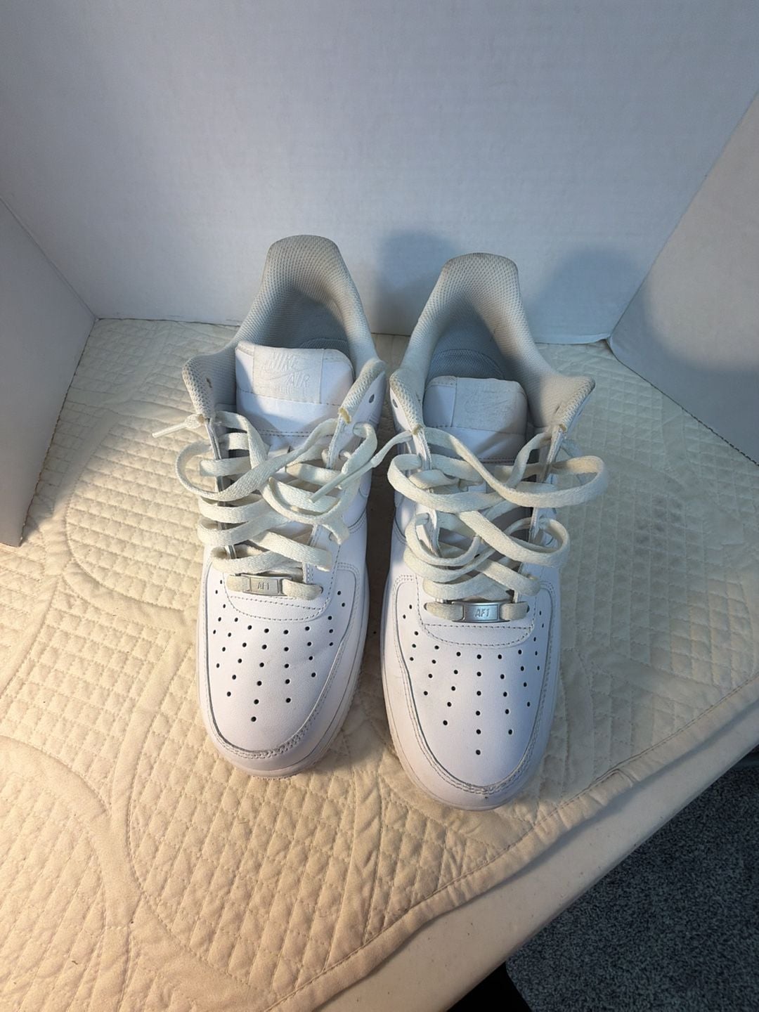 Nike Air Force 1 '07 Size 11 White Leather Sneakers 2