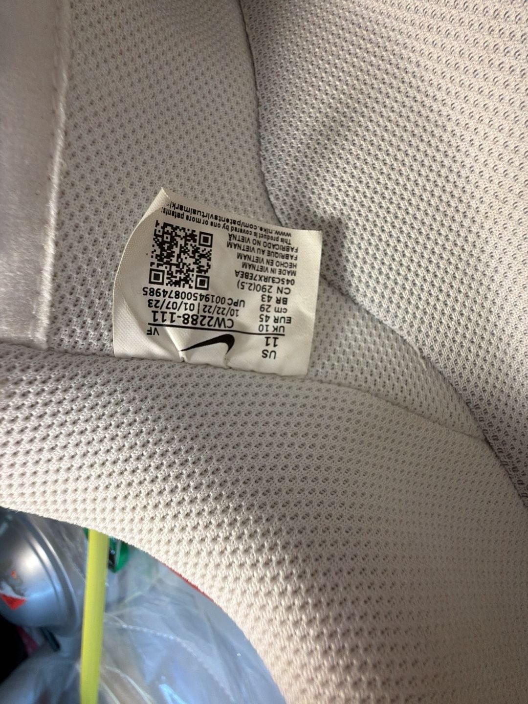 Nike Air Force 1 '07 Size 11 White Leather Sneakers 3