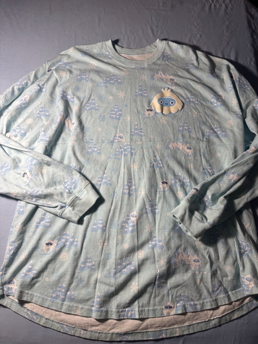 Disney Spirit Jersey Size XXL Yeti Winter Pattern Shirt 2