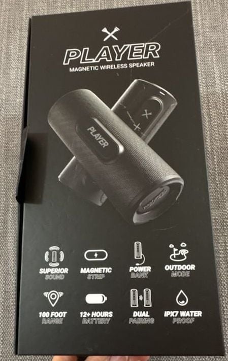Blue Tees Player Magnetic Wireless Speaker Black 3