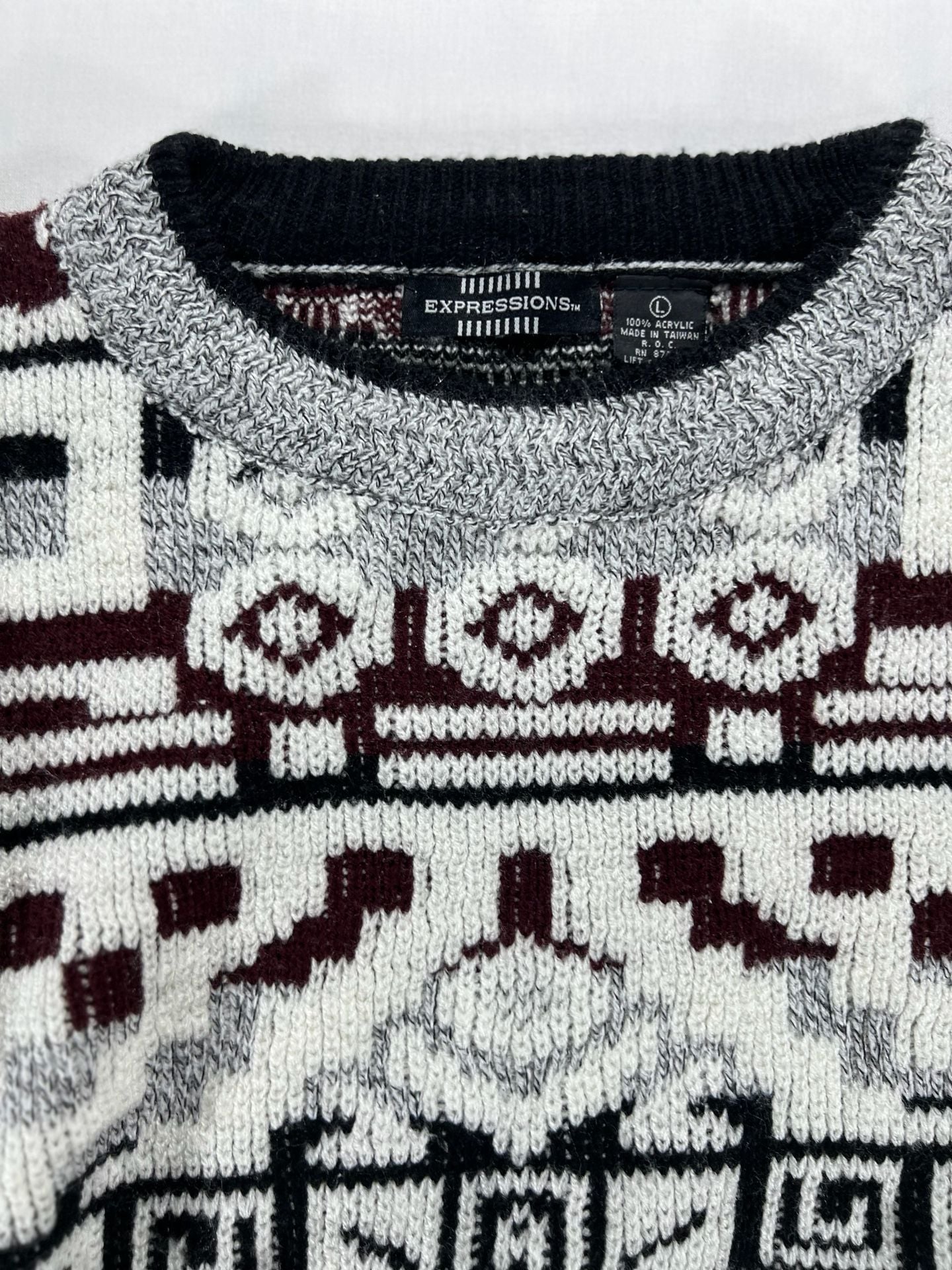 Expressions Vintage Geometric Knit Pullover Size L Cosby Sweater 4
