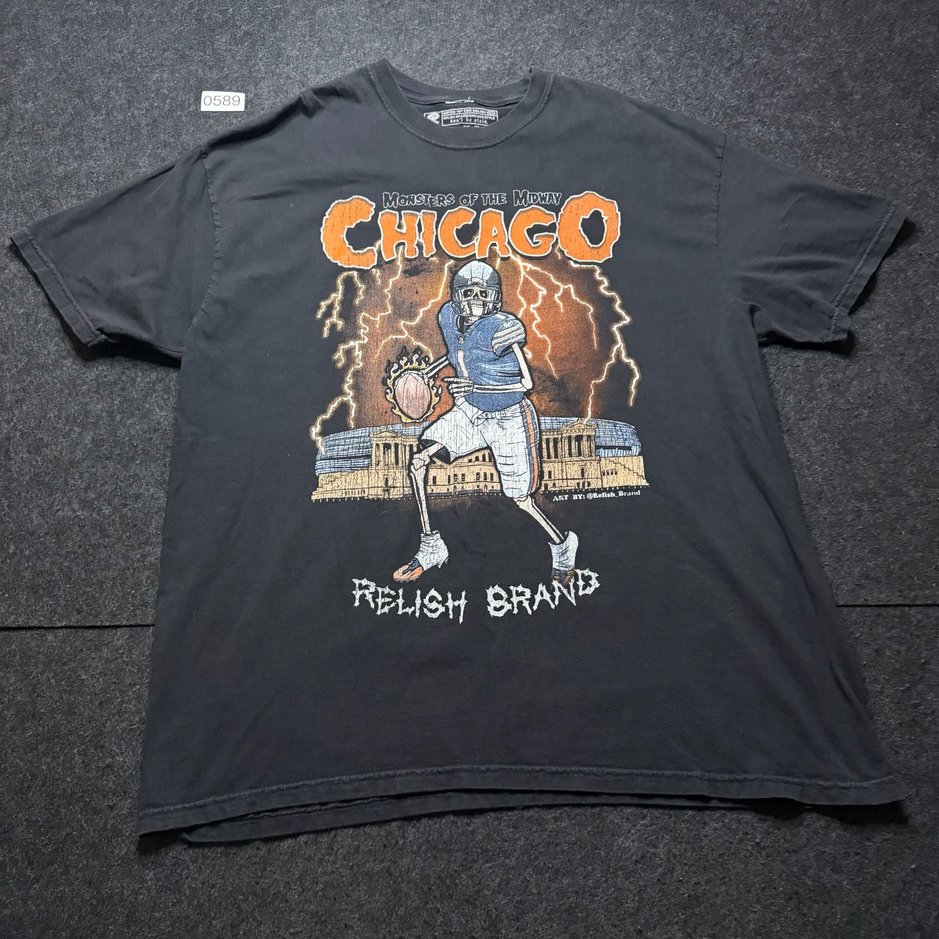 Relish Brand Chicago Monsters of the Midway T-Shirt Size 2XL Black Football 2