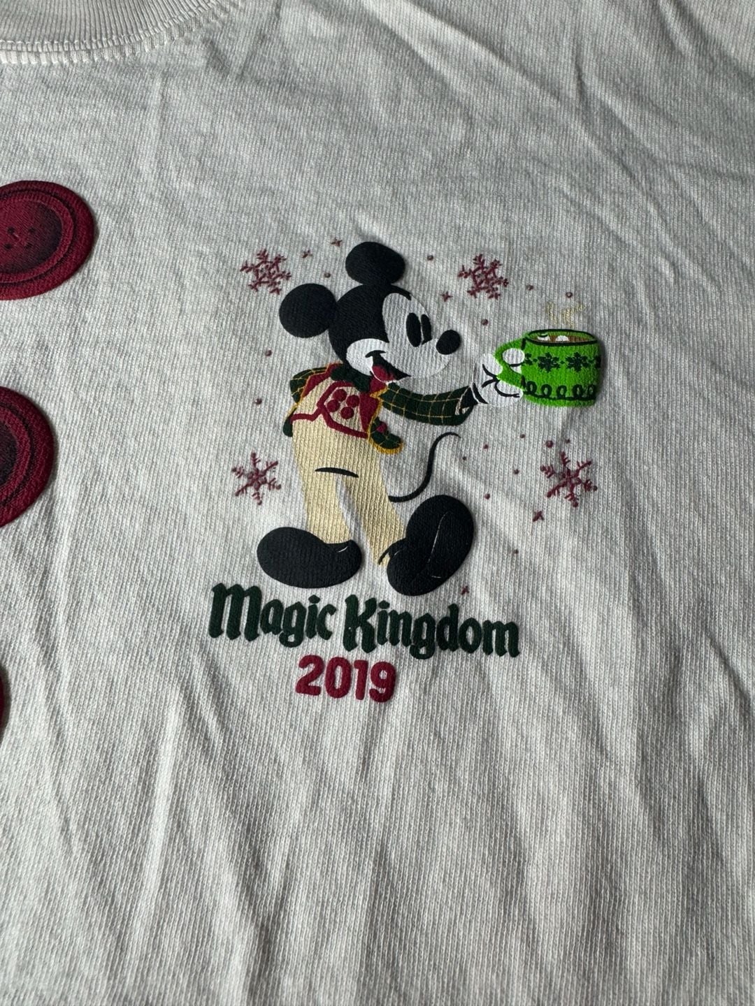 Disney Spirit Jersey XL Mickey's Very Merry Christmas 2