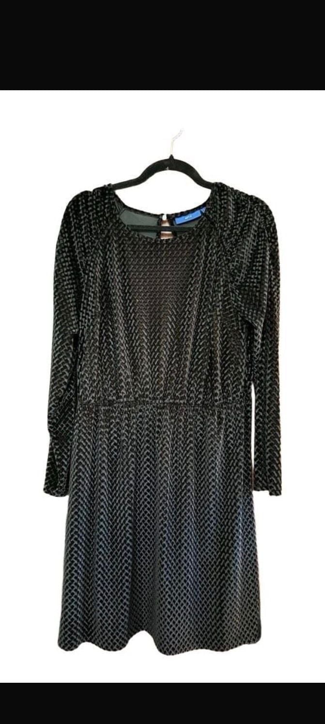 Apt. 9 Black Textured Velvet Long Sleeve Dress 5