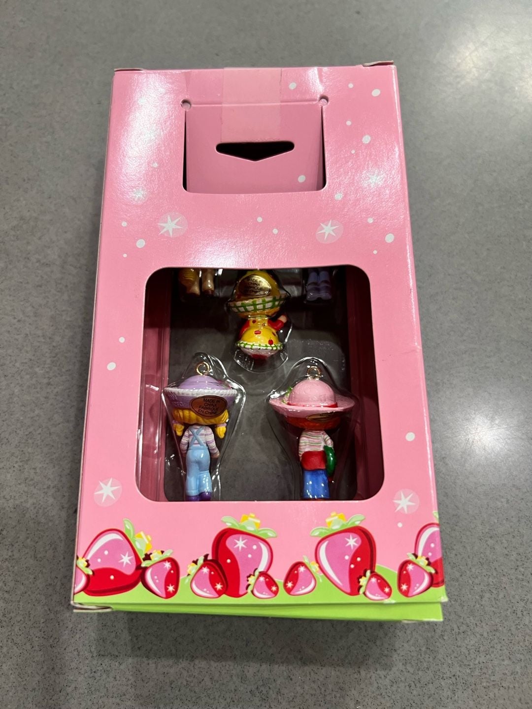 Strawberry Shortcake 5-Piece Mini Holiday Ornament Set 4